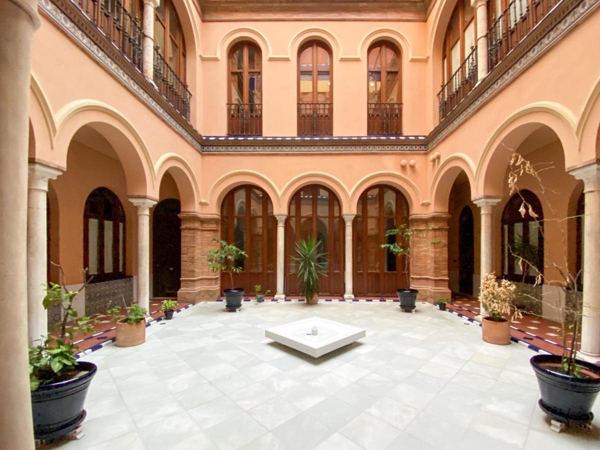 The Old Print House - Space Maison Apartments Siviglia Esterno foto