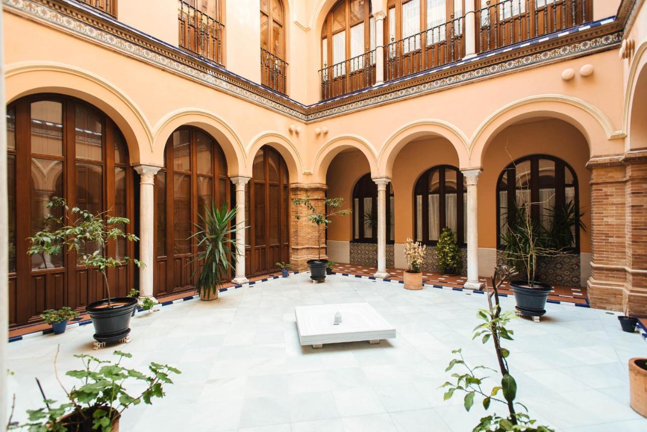 The Old Print House - Space Maison Apartments Siviglia Esterno foto